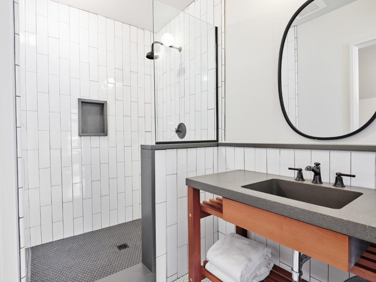 Thatcher Hotel Hopland Esterno foto