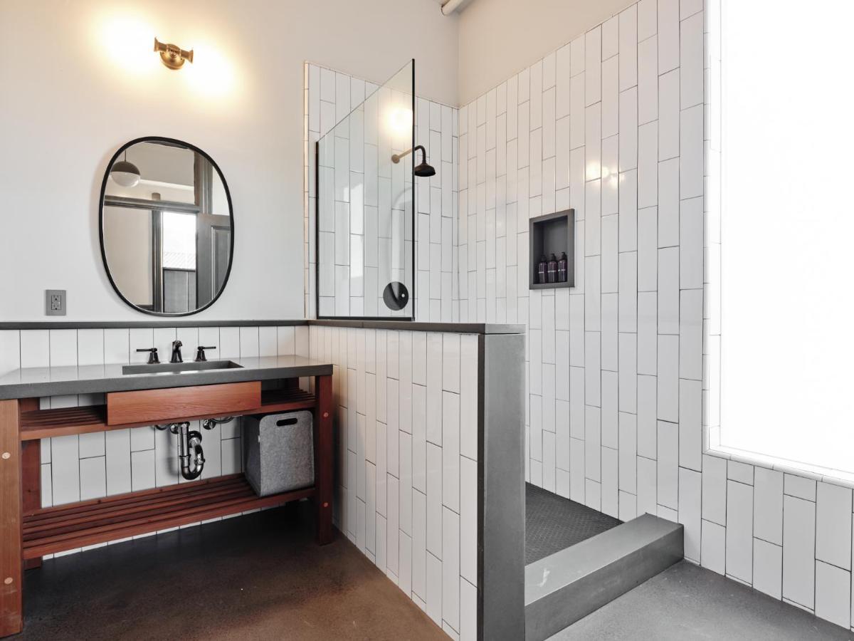 Thatcher Hotel Hopland Esterno foto